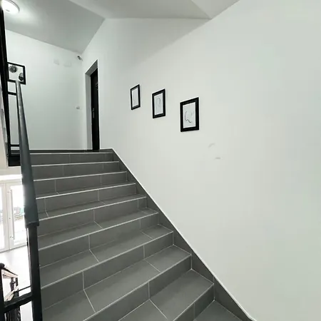 Deluxe Double Belgrade Airport * Surčin